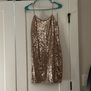 Lulus mini body con dress